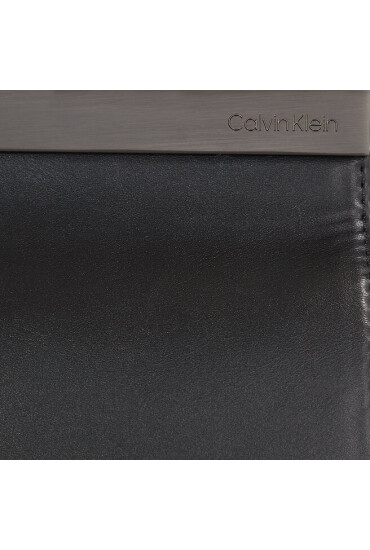 Calvin Klein Дамска чанта Metal Edge Shldr Bag Sm W/ Flap K60K611172 Черен - Mera.bg