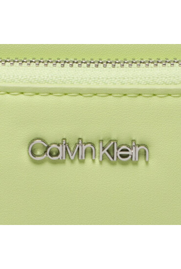Calvin Klein Дамска чанта Must Camera Bag W/Pckt Lg K60K608410 Зелен - Mera.bg