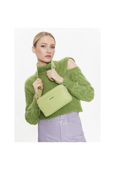 Calvin Klein Дамска чанта Must Camera Bag W/Pckt Lg K60K608410 Зелен - Mera.bg
