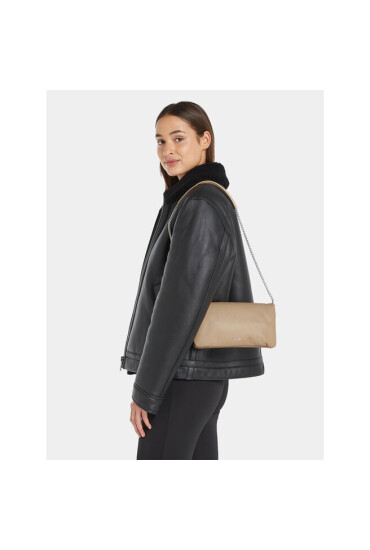 Calvin Klein Дамска чанта Puffed Crossbody Sm K60K611070 Бежов - Mera.bg