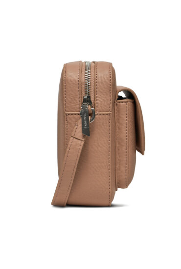 Calvin Klein Дамска чанта Re-Lock Camera Bag_Epi Mono K60K611565 Бежов - Mera.bg