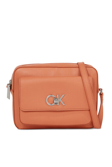 Calvin Klein Дамска чанта Re-Lock Camera Bag W/Flap K60K611083 Кафяв - Mera.bg