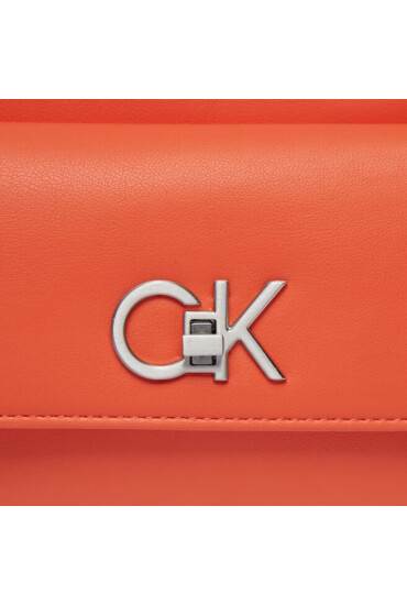Calvin Klein Дамска чанта Re-Lock Camera Bag W/Flap K60K611083 Оранжев - Mera.bg