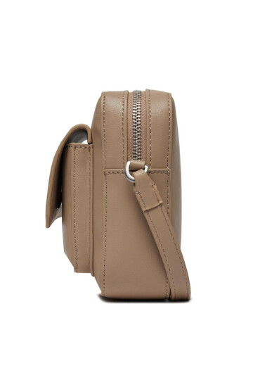 Calvin Klein Дамска чанта Re-Lock Camera Bag W/Flap K60K611083 Бежов - Mera.bg