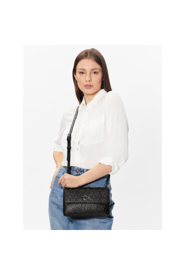 Calvin Klein Дамска чанта Re-Lock Dbl Crossbody Emb Mono K60K610206 Черен - Mera.bg