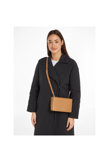 Calvin Klein Дамска чанта Re-Lock Double Gusett Xbody-Emb K60K611532 Кафяв - Mera.bg