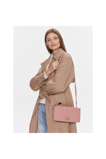 Calvin Klein Дамска чанта Re-Lock Double Gusette _Epi Mono K60K611347 Розов - Mera.bg