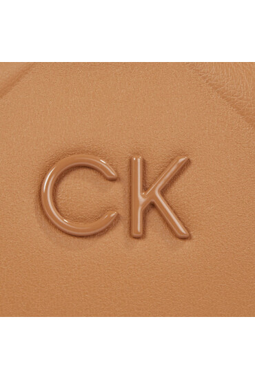 Calvin Klein Дамска чанта Re-Lock Quilt Camera Bag K60K610767 Brown Sugar GA5 - Mera.bg
