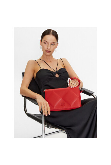 Calvin Klein Дамска чанта Re-Lock Quilt Shoulder Bag K60K611021 XAD - Mera.bg