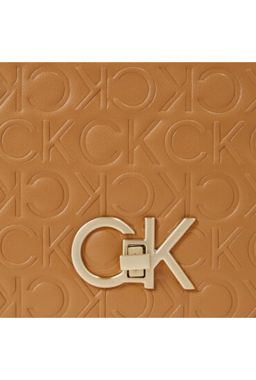 Calvin Klein Дамска чанта Re-Lock Shoulder Bag Md - Emb K60K611061 Кафяв - Mera.bg