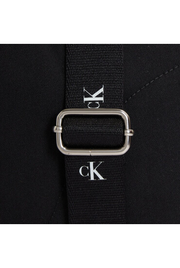 Calvin Klein Дамска чанта Ultralight Dblzip Camera Bag2I Qt K60K610853 BDS - Mera.bg