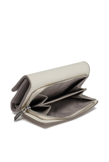 Calvin Klein Голям дамски портфейл Ck Must Trifold Sm_Block K60K611435 Бял - Mera.bg