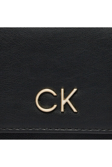 Calvin Klein Голям дамски портфейл Re-Lock Trifold Md W/Chain K60K611458 Черен - Mera.bg