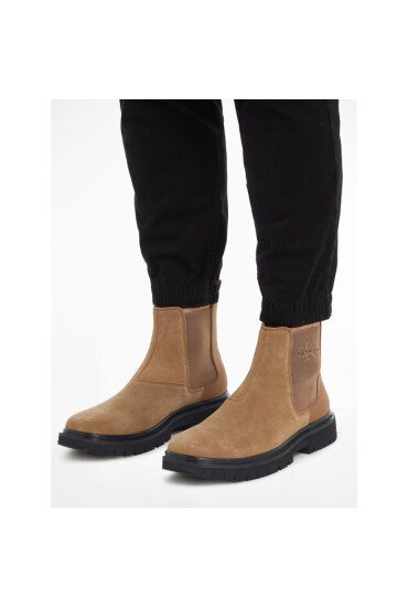 Calvin Klein Jeans Боти тип челси Eva Mid Chelsea Boot Suede YM0YM00764 Monks Rob/Black/Orange Pop 0HD - Mera.bg