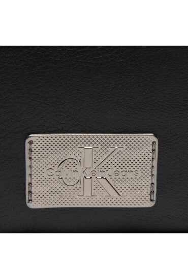 Calvin Klein Jeans Чанта за кръст Tagged Slim Waistbag22 K50K511393 Черен - Mera.bg