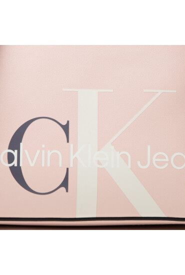 Calvin Klein Jeans Дамска чанта - Mera.bg
