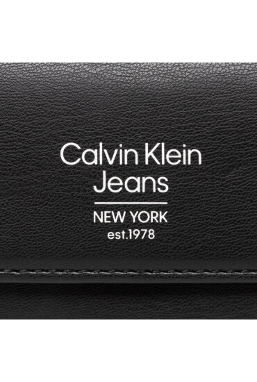 Calvin Klein Jeans Дамска чанта - Mera.bg