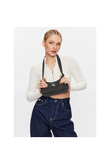 Calvin Klein Jeans Дамска чанта City Nylon Round Shoulder23 K60K610333 Черен - Mera.bg