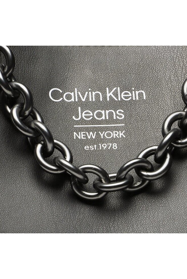 Calvin Klein Jeans Дамска чанта - Mera.bg