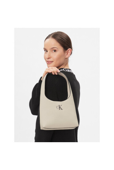 Calvin Klein Jeans Дамска чанта Minimal Monogram Shoulder Bag K60K610843 Екрю - Mera.bg