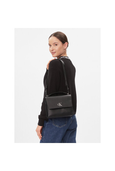 Calvin Klein Jeans Дамска чанта Minimal Monogram Top Handle22 K60K611868 Черен - Mera.bg