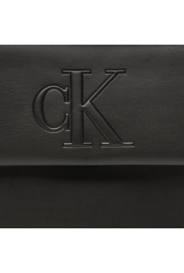 Calvin Klein Jeans Дамска чанта Sculpted Boxy Flap Cb19 Pipping K60K610306 BDS - Mera.bg