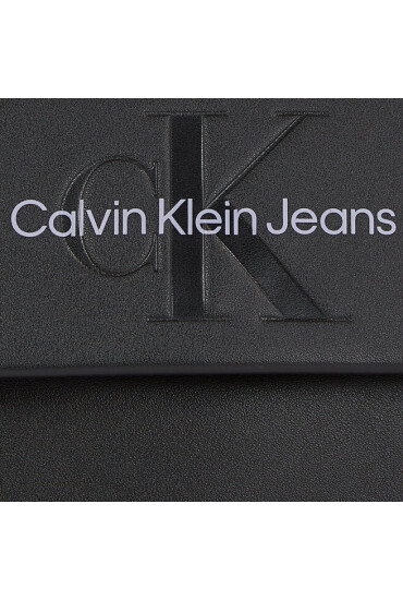 Calvin Klein Jeans Дамска чанта Sculpted Boxy Flap Cb20 Mono K60K610829 0GJ - Mera.bg