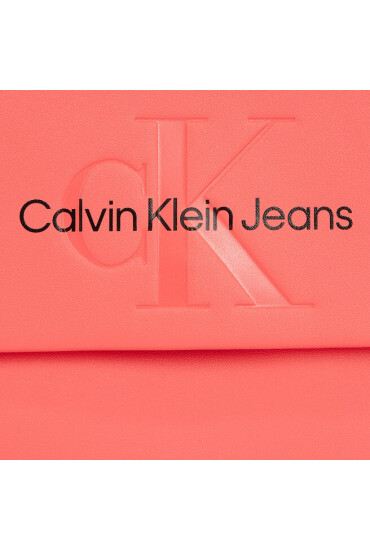 Calvin Klein Jeans Дамска чанта Sculpted Boxy Flap Cb20 Mono K60K610829 Коралов - Mera.bg