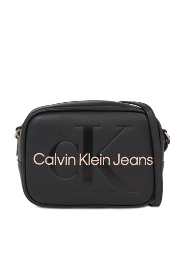 Calvin Klein Jeans Дамска чанта Sculpted Camera Bag18 Mono K60K610275 Black With Rose 01F - Mera.bg