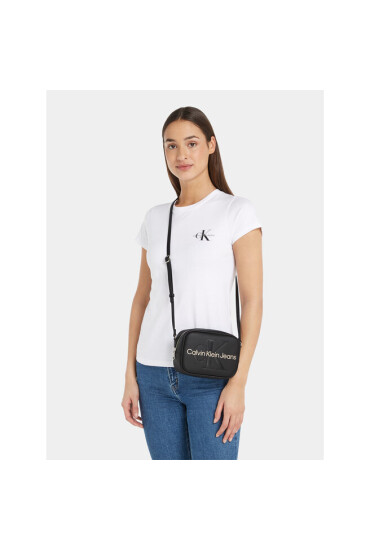 Calvin Klein Jeans Дамска чанта Sculpted Camera Bag18 Mono K60K610275 Black With Rose 01F - Mera.bg