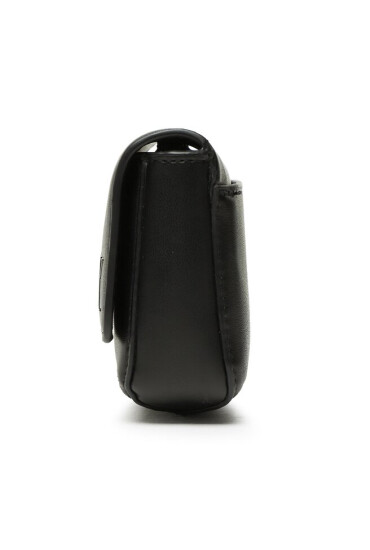 Calvin Klein Jeans Дамска чанта Sculpted Ew Flap Phone Cb Mix K60K610357 BDS - Mera.bg