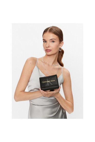 Calvin Klein Jeans Дамска чанта Sculpted French Flap Xbody Mono K60K610581 Черен - Mera.bg