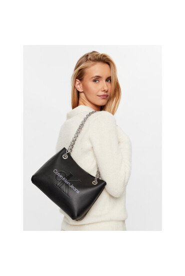 Calvin Klein Jeans Дамска чанта Sculpted Shoulder Bag 24 Mono K60K607831 0GJ - Mera.bg