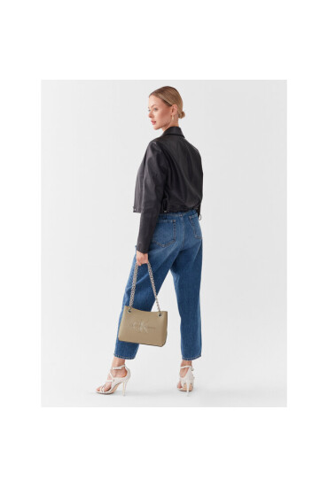 Calvin Klein Jeans Дамска чанта Sculpted Shoulder Bag24 Mono K60K607831 PBC - Mera.bg