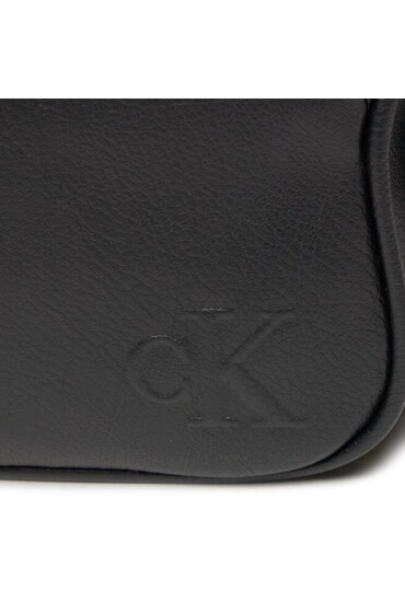 Calvin Klein Jeans Дамска чанта Ultralight Dbl Zip Camera Bag21 K60K610326 Черен - Mera.bg