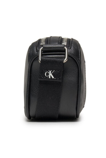 Calvin Klein Jeans Дамска чанта Ultralight Dbl Zip Camera Bag21 K60K610326 Черен - Mera.bg