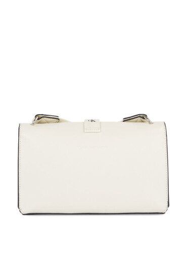 Calvin Klein Jeans Дамска чанта Ultralight Ew Flap25 Pu K60K610700 Ivory YBI - Mera.bg