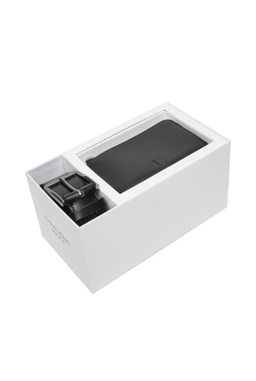 Calvin Klein Jeans Комплект портфейл и колан Gift Zip Coin Purse & Belt K50K512099 Черен - Mera.bg