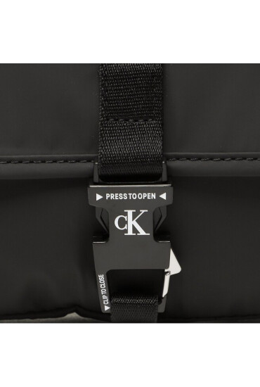 Calvin Klein Jeans Мъжка чантичка Universal Clip Flap Crossbody K50K510118 BDS - Mera.bg