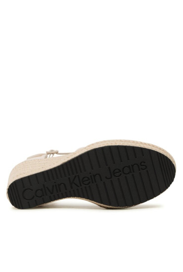 Calvin Klein Jeans Обувки Wedge Sandal Close Toe Ess YW0YW01194 Ancient White YBH - Mera.bg