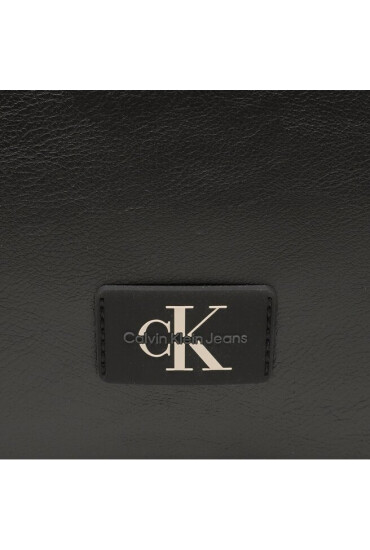 Calvin Klein Jeans Раница Tagged Slim Sq Bp43 K50K510772 Черен - Mera.bg