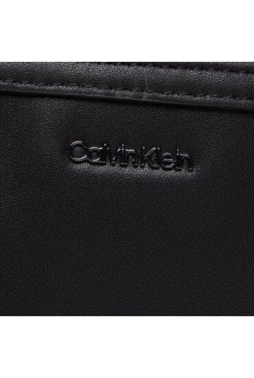 Calvin Klein Калъф за таблет - Mera.bg