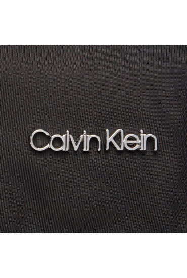 Calvin Klein Калъф за телефон - Mera.bg