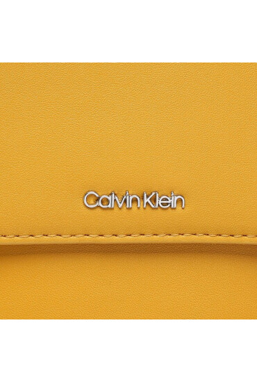 Calvin Klein Калъф за телефон Ck Must Phone Pouch Xbody K60K608246 KB7 - Mera.bg