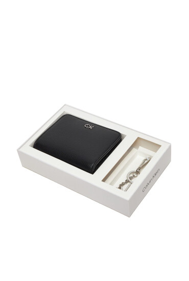 Calvin Klein Подаръчен комплект Ck Daily Md Zia Pbl & Keychain K60K612620 Черен - Mera.bg