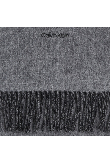 Calvin Klein Зимен шал Fringes Two Tones Scarf 40X200 K60K611111 Ck Black BAX - Mera.bg