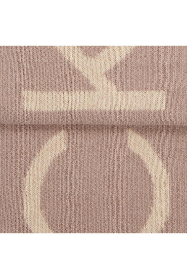 Calvin Klein Зимен шал Logo Reverso Tonal Scarf 40X180 K60K611117 Doeskin PBP - Mera.bg