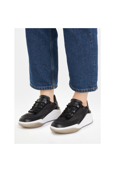 Calvin Klein Сникърси Cloud Wedge Lace Up HW0HW01647 Черен - Mera.bg
