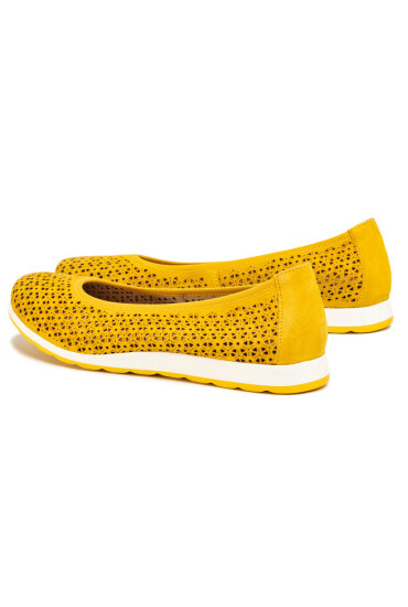 Caprice Обувки 9-22159-24 Yellow Suede 641 - Mera.bg
