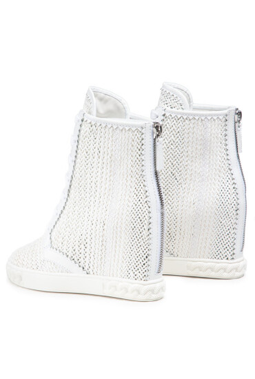 Casadei Сникърси - Mera.bg